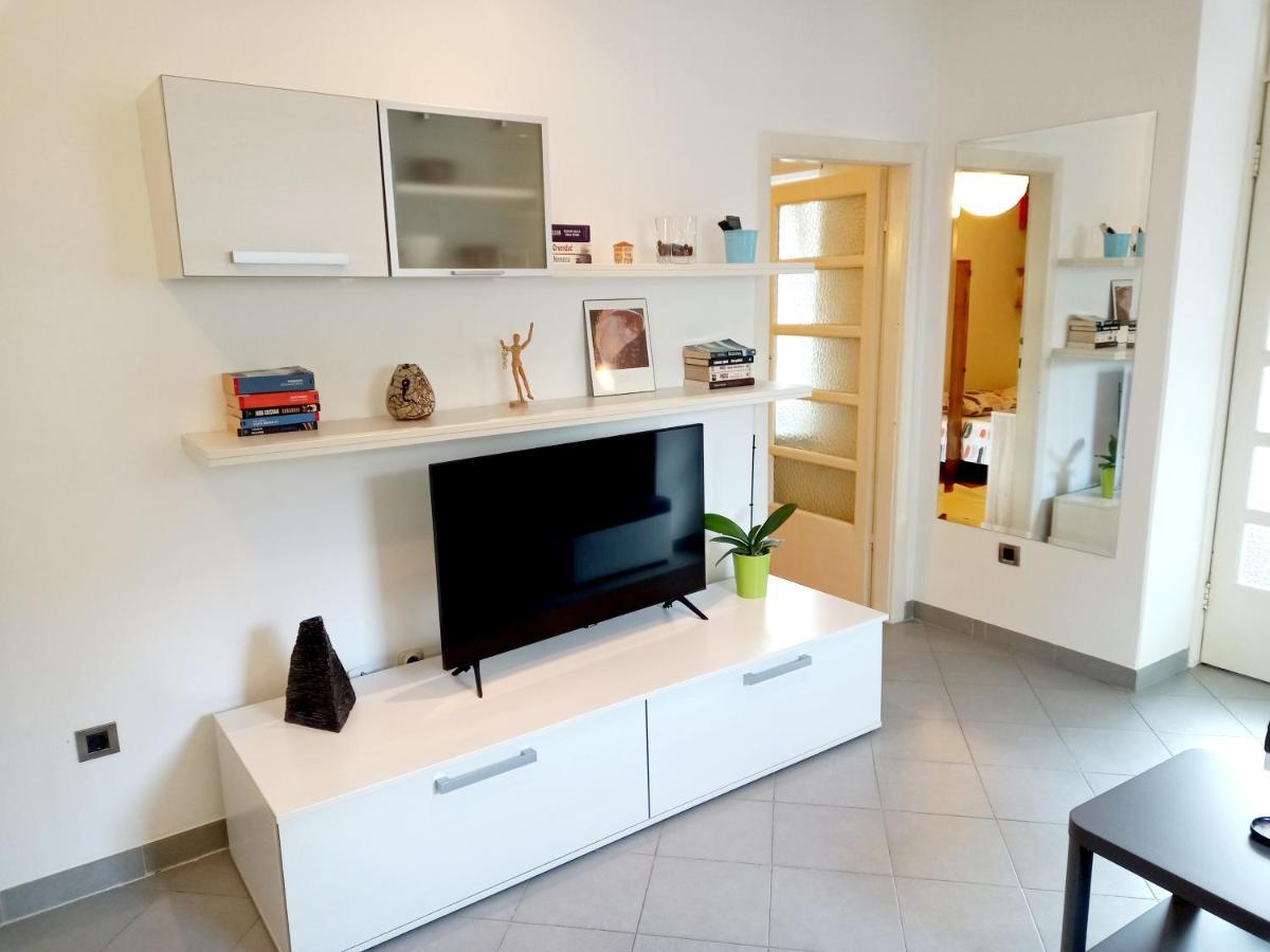 Apartment Punta プーラ エクステリア 写真