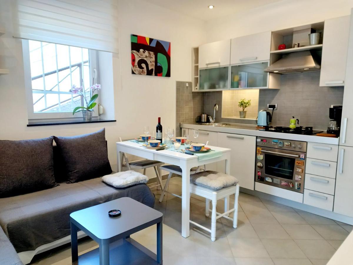Apartment Punta プーラ エクステリア 写真